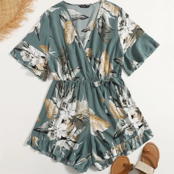 Shein Tropical Print Ruffle Hem Romper size 3x New